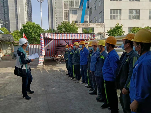 陜煤建設(shè)機(jī)電安裝公司:勞動(dòng)節(jié)為勞動(dòng)人點(diǎn)贊