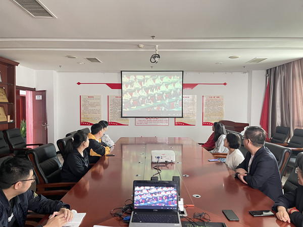 青春孕育無(wú)限希望 青年創(chuàng)造美好明天