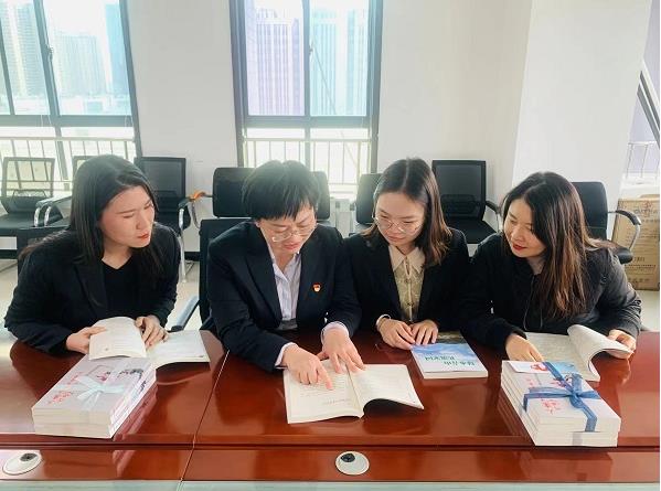 陜煤建設(shè)綠宇公司: 心系女職工 關(guān)愛(ài)不止步