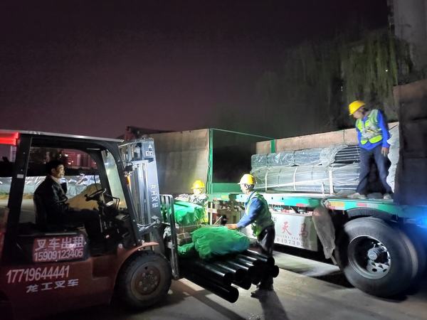 陜煤建設(shè)榆林公司第八項(xiàng)目部咬定工期不放松 施工大干爭先鋒