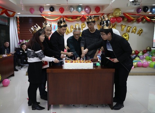 陜煤建設(shè)路橋分公司:三“禮包”給出職工滿滿幸福感