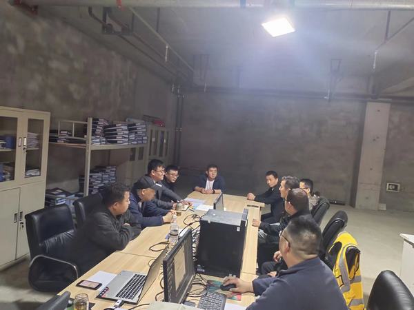 陜煤建設(shè)銅煤公司延安項(xiàng)目部開展“以青春之名愛崗敬業(yè)”主題討論活動(dòng)