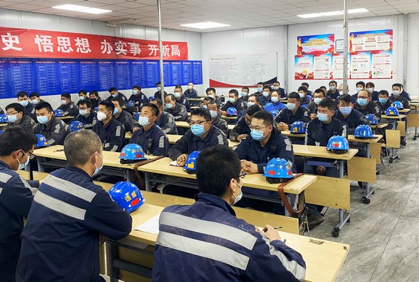 陜煤建設(shè)洗選煤運(yùn)營(yíng)公司紅柳林洗煤廠項(xiàng)目部:應(yīng)戰(zhàn)酷夏,防暑降溫有“涼”策