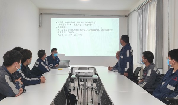 陜煤建設(shè)洗選煤運(yùn)營(yíng)公司第五項(xiàng)目部：抓管理、促學(xué)習(xí)、青年職工敢為人先