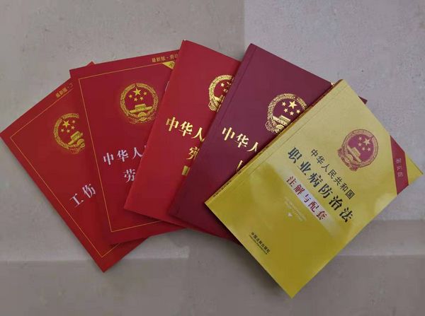 陜煤建設(shè)天工公司安裝運營項目部:安全宣教進班組擲地有聲