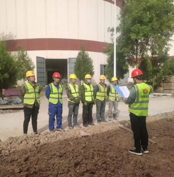 陜煤建設(shè)咸陽(yáng)分公司第六項(xiàng)目部積極開展觸電應(yīng)急演練活動(dòng)