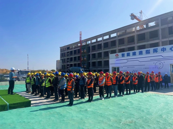 陜煤建設(shè)直屬第七項(xiàng)目部開(kāi)展專(zhuān)題安全教育活動(dòng) 擰緊安全“總閥門(mén)”