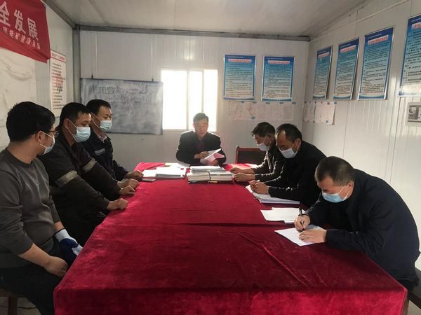 陜煤建設(shè)天工公司瑞能礦建項(xiàng)目部扎實(shí)做好NOSA管理風(fēng)險(xiǎn)辨識(shí) 提升安全操作技能