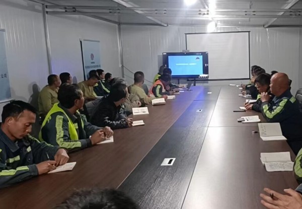 陜煤建設(shè)機(jī)電安裝公司:嚴(yán)守冬季“三防”安全關(guān)