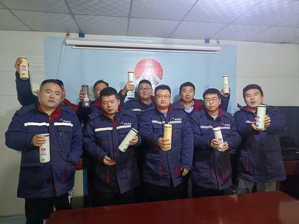 陜煤建設(shè)礦建二公司王峰項(xiàng)目部:細(xì)心關(guān)愛(ài)讓寒冬多點(diǎn)暖