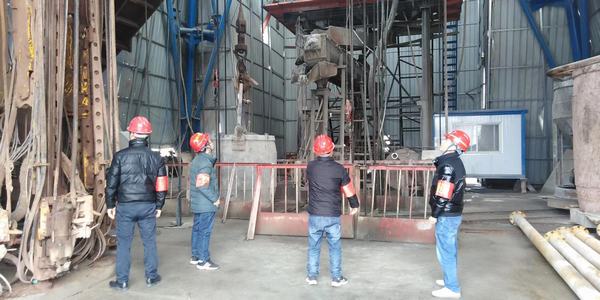 陜煤建設(shè)礦建二公司職工代表安全“糾察隊”為兩會保駕護航