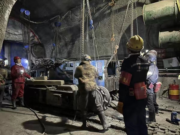 陜煤建設(shè)礦建三公司：緊盯安全小細(xì)節(jié) 構(gòu)筑班組“大安全”