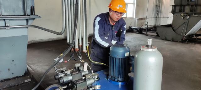 陜煤建設(shè)洗選煤運(yùn)營公司神渭蒲城運(yùn)營項(xiàng)目部：“最美勞動者”汗水鑄就新畫卷