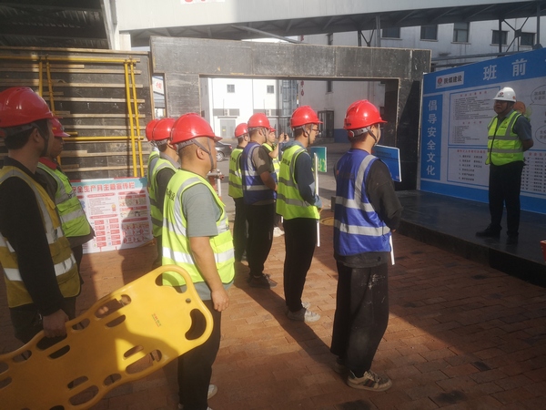 陜煤建設(shè)銅煤公司觸電演練進(jìn)行時(shí)！