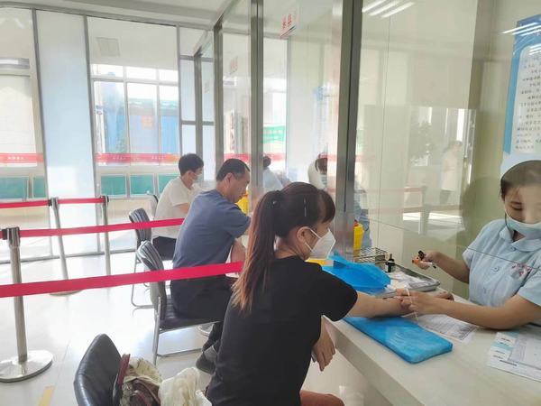 陜煤建設(shè)川耀公司:送溫暖有溫度 讓愛之花常開