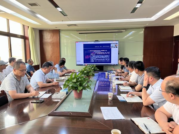 陜煤建設(shè)煤礦運營服務(wù)分公司:“硬核”舉措 緊抓安全不懈怠