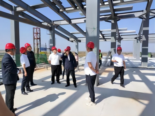 陜煤建設(shè)綠宇公司:檸條塔南翼生態(tài)產(chǎn)業(yè)園建設(shè)項(xiàng)目順利通過(guò)主體工程驗(yàn)收