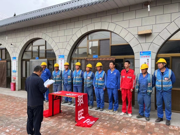 陜煤建設(shè)機電安裝公司涼水井項目部環(huán)保活動在行動