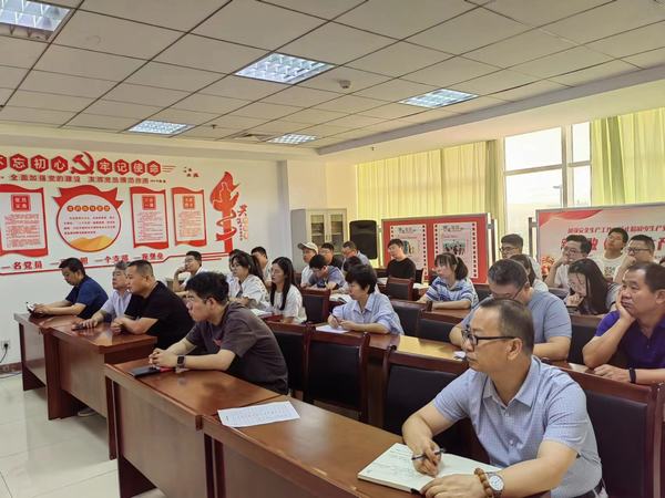 陜煤建設(shè)煤礦運(yùn)營服務(wù)分公司:加強(qiáng)員工“場外”監(jiān)督 擰緊廉潔自律“總閥門”