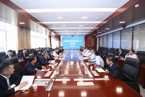 王明智帶隊(duì)赴陜煤兄弟單位拜訪(fǎng)交流 王明智帶隊(duì)赴陜煤兄弟單位拜訪(fǎng)交流