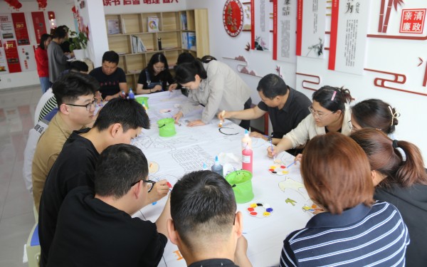 陜煤建設咸陽分公司開展“凝心聚力,多彩五一”趣味游戲活動