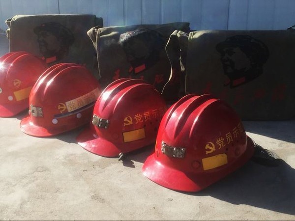 陜煤建設(shè)煤礦運(yùn)營服務(wù)分公司:黨建與生產(chǎn)深度融合締造“紅色引擎”