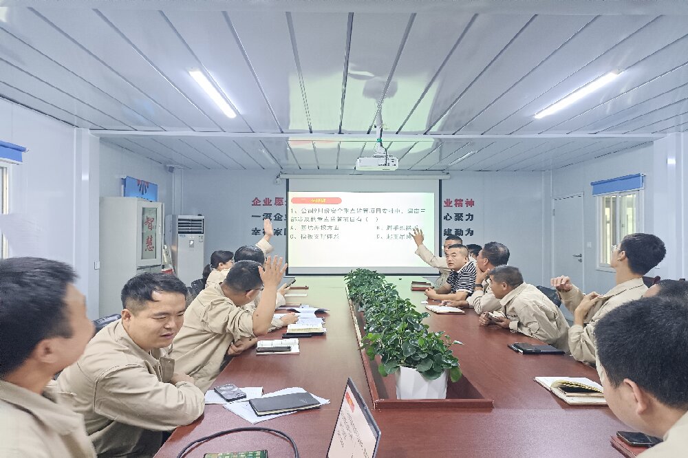 陜煤建設(shè)渭南分公司第三項(xiàng)目部:黨建引領(lǐng)促發(fā)展 練就青年真本領(lǐng)