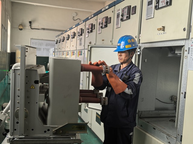 陜煤建設(shè)洗選煤運(yùn)營公司:在崗位上閃爍的“繁星”