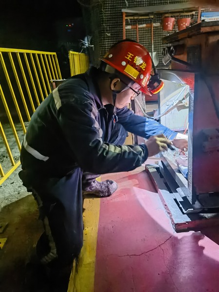 陜煤建設煤礦運營服務分公司:五四精神耀青春 建功立業(yè)新時代