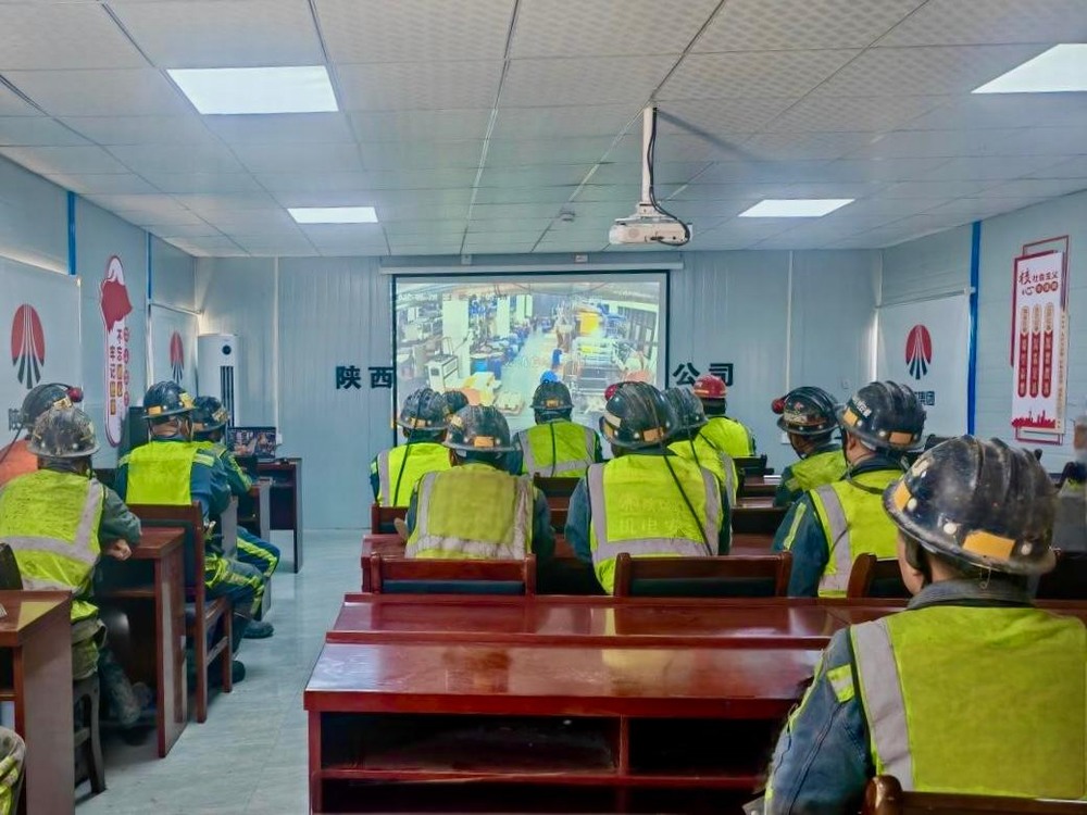 陜煤建設(shè)機電安裝公司趙石畔項目部:聚焦安全主線 共筑應急防線
