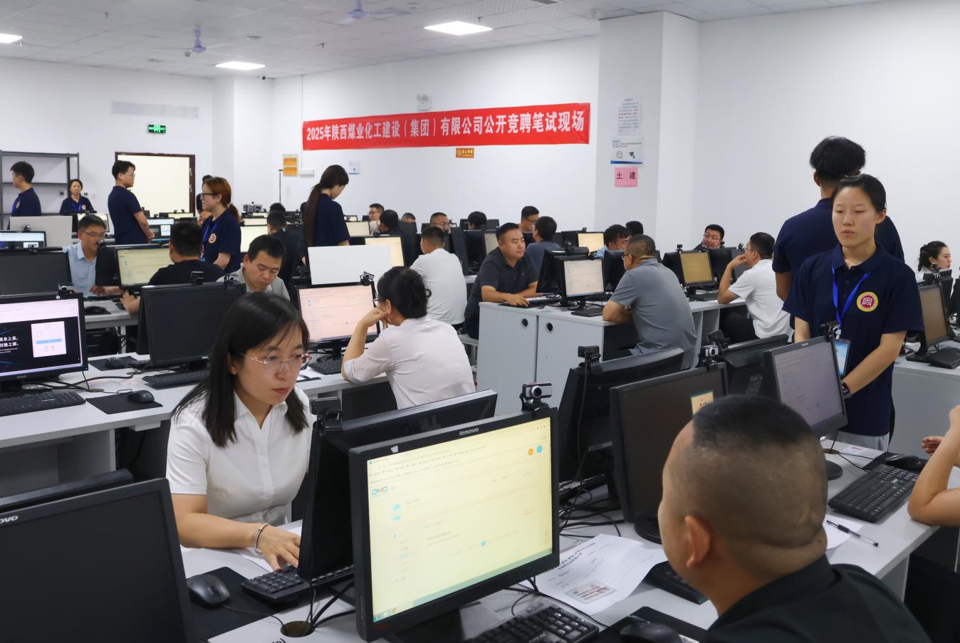 看!建設(shè)集團(tuán)競聘“賽場”涌新潮
