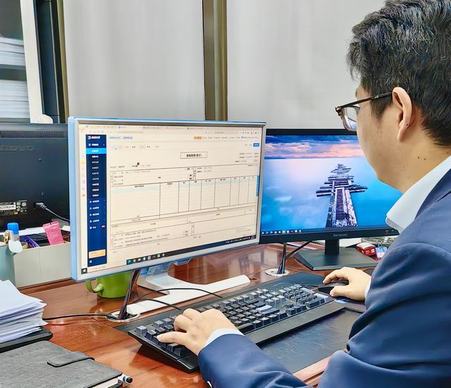 規(guī)尺之內(nèi),煙火之外