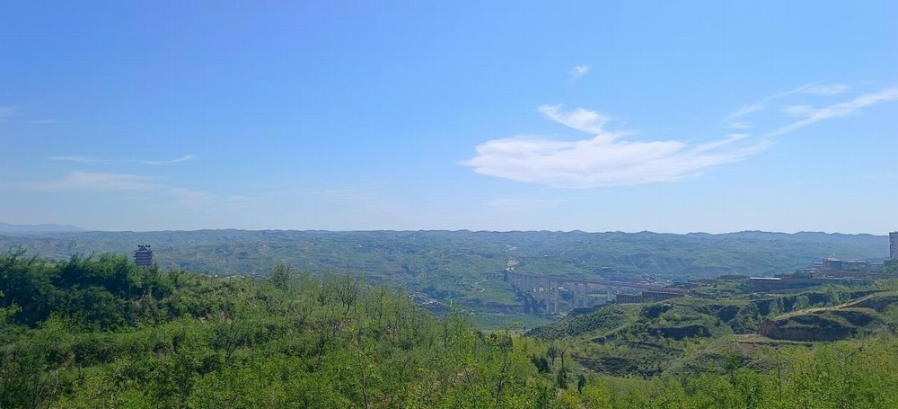 陜煤建設(shè)洗選煤運(yùn)營(yíng)公司:陜北的四季