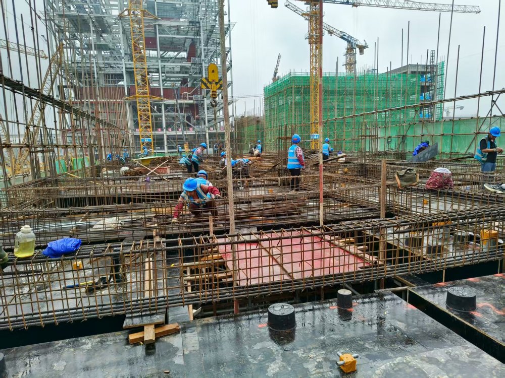 陜煤建設(shè)韓城分公司土建四項目部：雙節(jié)攻堅奏強(qiáng)音，項目建設(shè)破浪行