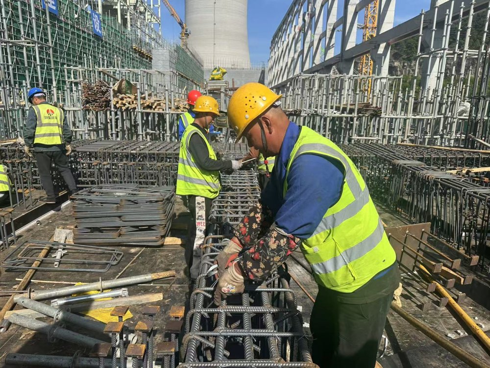 陜煤建設(shè)黃陵電廠項(xiàng)目:以班組為基,筑牢工程建設(shè)“質(zhì)量安全防線”